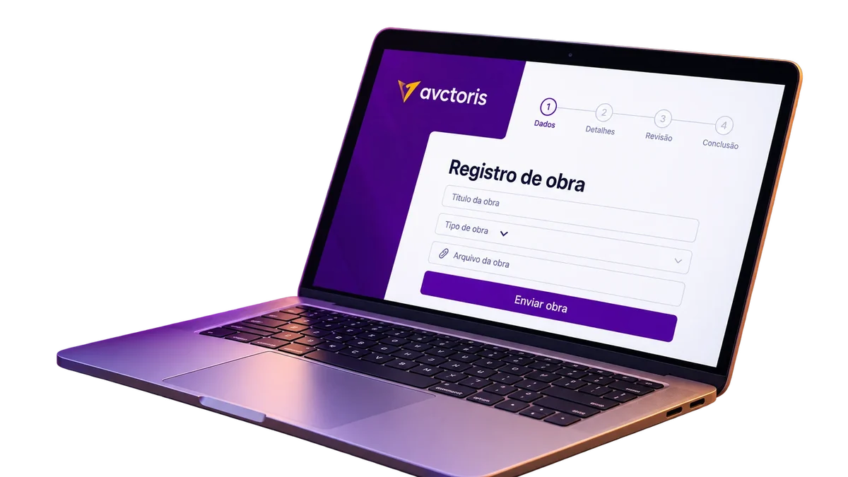 Notebook exibindo o formulário de registro de obra da AVCTORIS